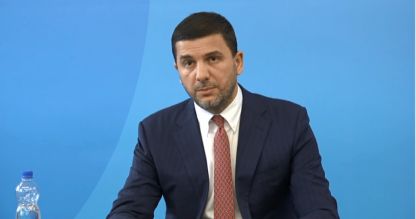 Krasniqi: Me sy e me zemër sot në Hagë, Kosova nuk i harron bijtë e saj