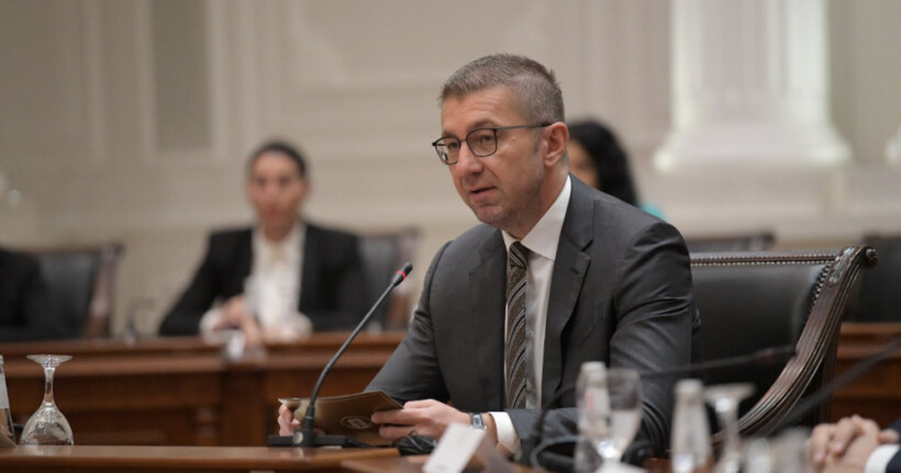 (VIDEO) Mickoski: Pas 20 vitesh rrezikojmë të jemi nën 1 milion, lindni më shumë fëmijë