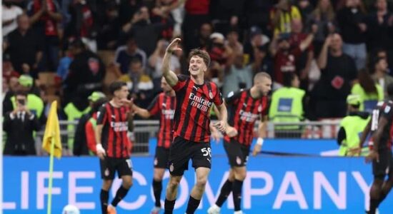 Suksesi i radhës për Milanin, thyen edhe kampionët e Italisë