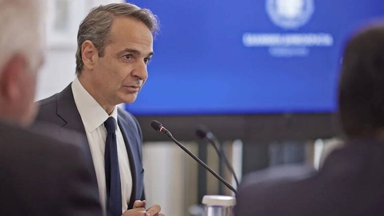 Popullsia në Greqi drejt plakjes, Mitsotakis njofton paketën e re prej 1,6 miliard eurosh