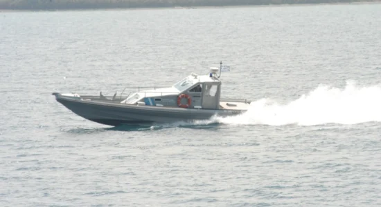 Kërkime për një shtetase të Maqedonisë së Veriut në pjesën detare të Halkidikit – është gjetur shëndoshë e mirë në tokë