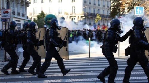 Mbi 300 të arrestuar në protestat mbarëkombëtare me pjesëmarrjen e 1 milion njerëzve në Francë