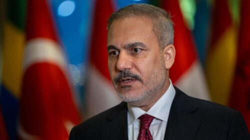 Kryediplomati turk Fidan: Takimi Erdogan-Trump, produktiv dhe i suksesshëm