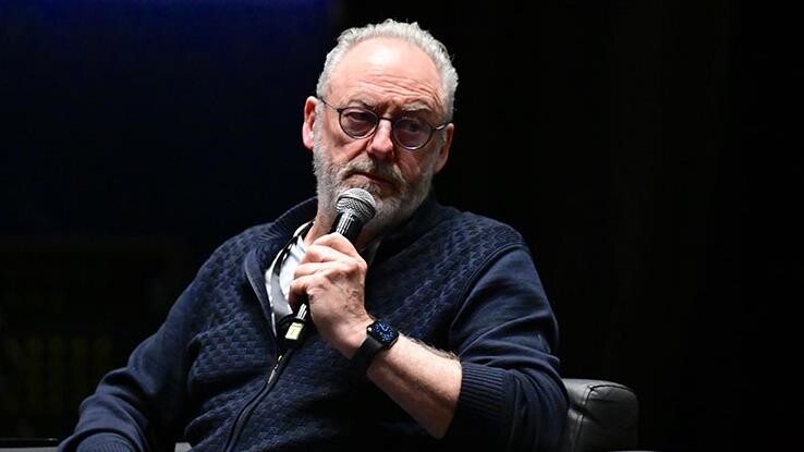 Aktori irlandez, Liam Cunningham: Si një qenie njerëzore, nuk e pranoj atë që po u bëhet palestinezëve