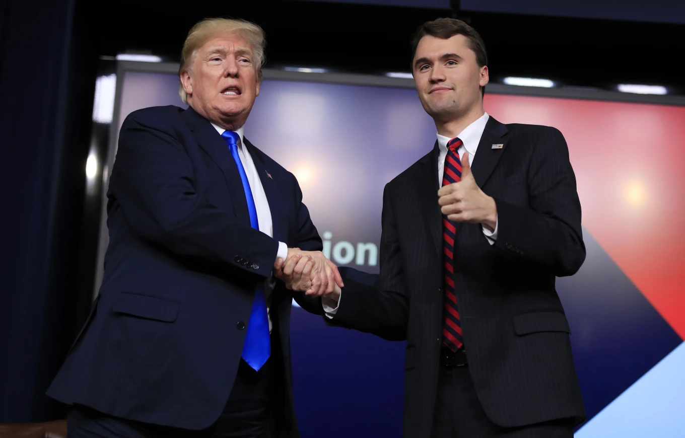 Trumpi e quan “moment të errët për Amerikën” vrasjen e aleatit të tij, Charlie Kirk