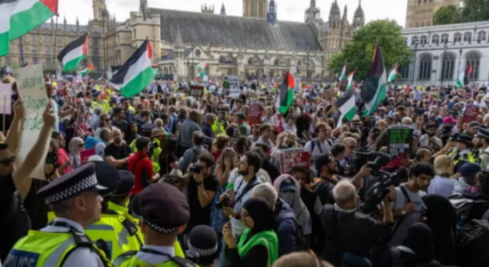 Londër, mbi 1 000 të arrestuar në protestën pro Palestinës