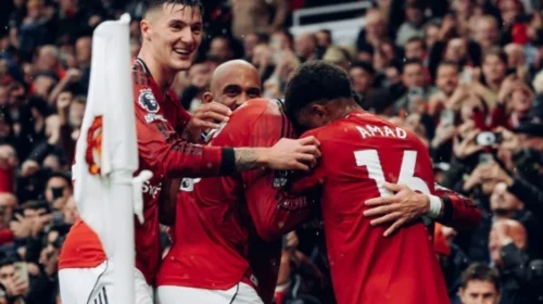 Man United triumfon në derbin ndaj Chelseas
