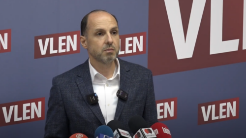 (VIDEO) Ibrahimi: Familjarët e Ahmetit të lidhur me regjimin e Vuçiqit