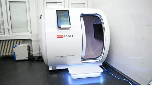 Aliu: E përmirësojmë infrastrukturën e shëndetësisë publike, është siguruar dhoma hiperbare në Spitalin e Përgjithshëm “8 Shtatori”