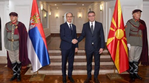 Mickoski – Macut: Përmirësimi i marrëdhënieve dypalëshe dhe bashkëpunimit ekonomik, gazi dhe lidhja e korridorit