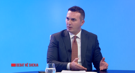 Ademi bën thirrje për zgjedhje të parakohshme: Fituesi le të jetë në Qeveri