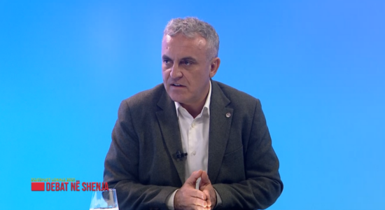 Rexhepi: Qytetarët kërkojnë të mos lejojmë më nënçmime nga kryeministri, si ndaj Kasamit