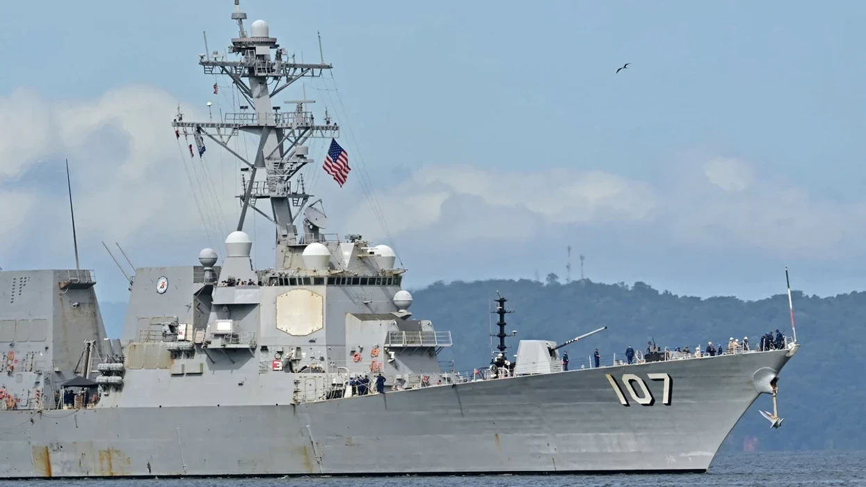 Anijet luftarake amerikane pozicionohen për sulme të mundshme në Venezuelë