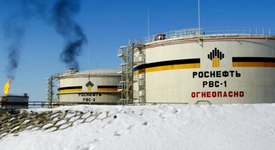 Ukraina ka arritur me sukses të godasë 160 objekte ruse të naftës dhe energjisë