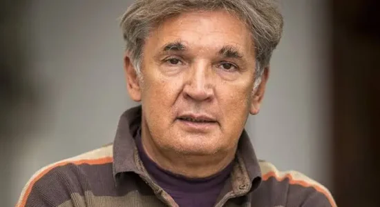 Ambasadori Kramariç: Kim Mehmeti – midis letërsisë, identitetit dhe politikës