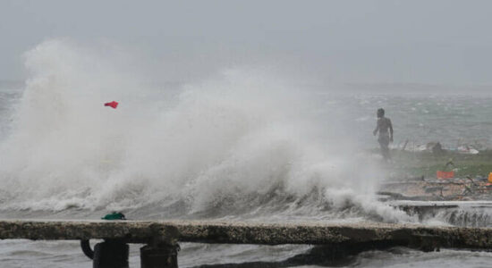 Uragani Melissa i kategorisë 5 sjell përmbytje dhe erëra katastrofike në Xhamajka