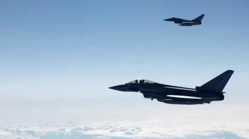 Aeroplanët britanikë kryen një mision 12-orësh me SHBA-në dhe NATO-n pranë kufirit rus