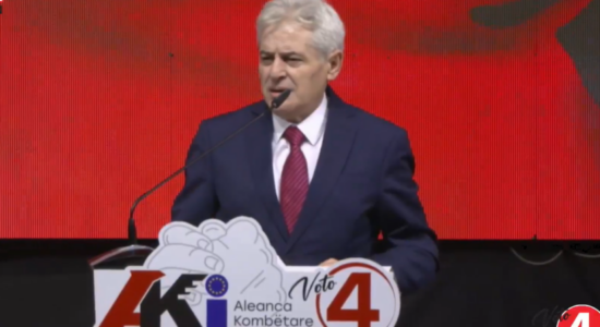 Ahmeti: Gjithçka që arrihet me gjak, nuk ndryshohet pa gjak, larg duart nga gjuha, flamuri dhe të drejtat e shqiptarëve