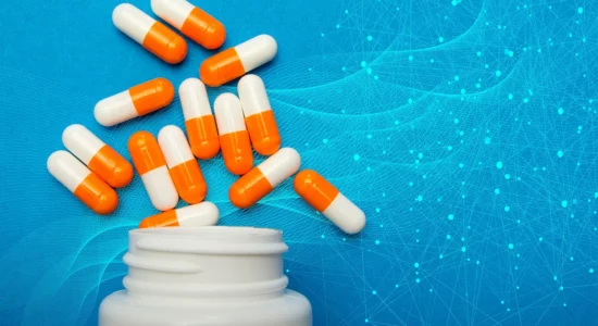 OBSH paralajmëron: Bakteret janë bërë rezistente ndaj antibiotikëve