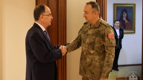 Begaj pret komandantin e KFOR-it, vlerëson kontributin e Turqisë në drejtimin e misionit në Kosovë
