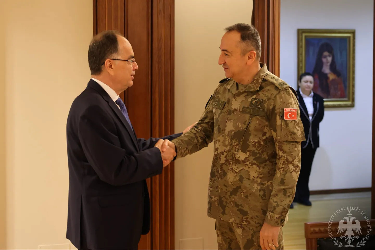 Begaj pret komandantin e KFOR-it, vlerëson kontributin e Turqisë në drejtimin e misionit në Kosovë