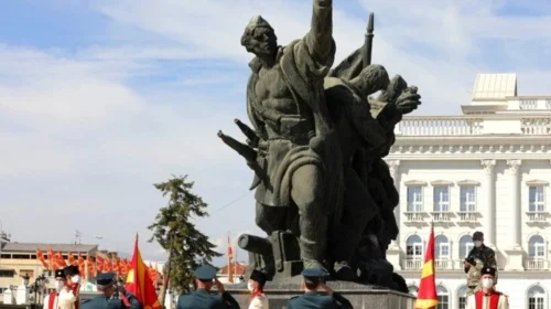 Maqedonia e Veriut shënon 11 Tetorin, Ditën e Kryengritjes Popullore Kundër Fashizmit