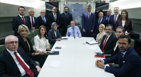 Presidenti Erdoğan pas pjesëmarrjes në Samitin e paqes në Egjipt thekson rindërtimin e Gazës