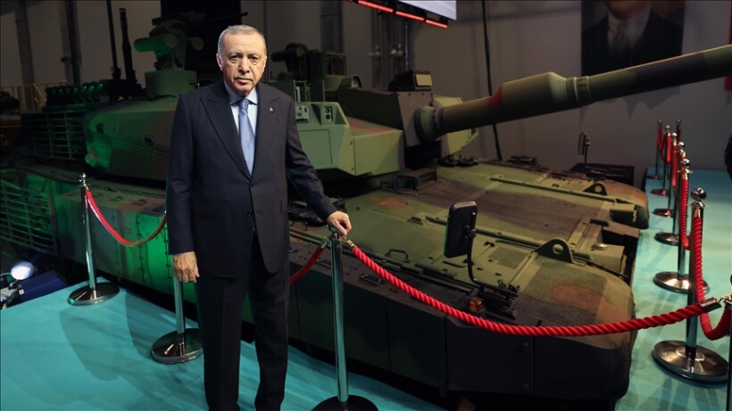 Erdogan: Turqia dorëzoi tanket e para vendase “Altay” forcave të saj të armatosura