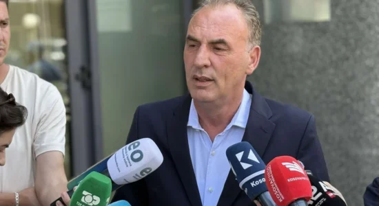 Limaj pas dështimit të “Kurti 3”: Dimal Basha duhet të japë dorëheqje