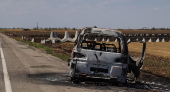 Kievi: Rusia ka goditur një autokolonë me ndihma të OKB-së