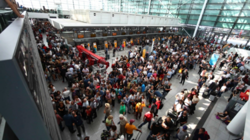 Sërish dronë në Gjermani, aeroporti i Mynihut u mbyll përkohësisht, mbi 6 mijë pasagjerë të prekur