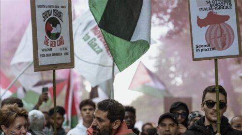 Mijëra njerëz marshojnë në Udine kundër Izraelit para ndeshjes kualifikuese për Kupën e Botës