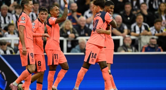 Rashford po shkëlqen te Barcelona, trajneri dhe bashkëlojtarët e lavdërojnë formën e tij