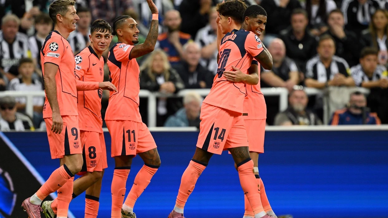 Rashford po shkëlqen te Barcelona, trajneri dhe bashkëlojtarët e lavdërojnë formën e tij