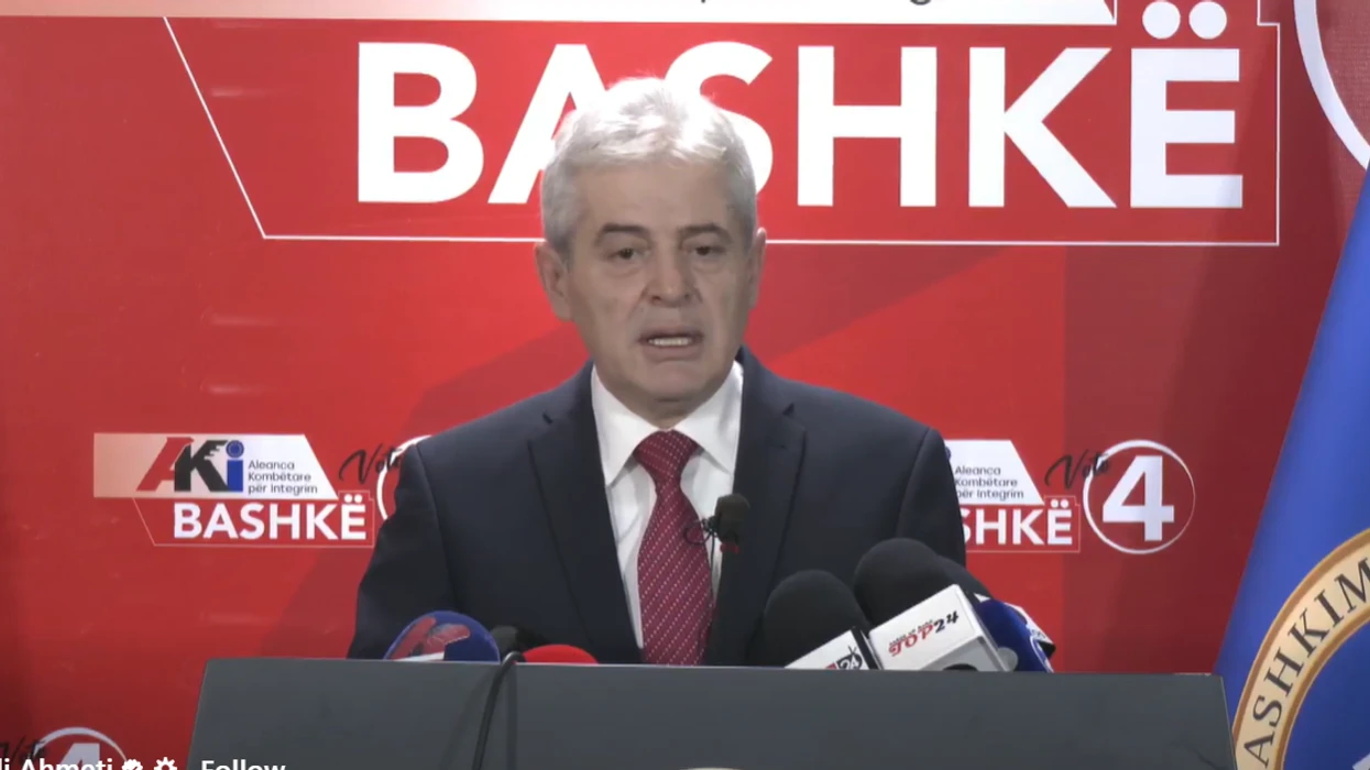 Ahmeti nuk tërhiqet: Pyes shoqatën e Gazimestanit-VLEN, fitues është ai që ka 114 mijë apo 91 mijë vota