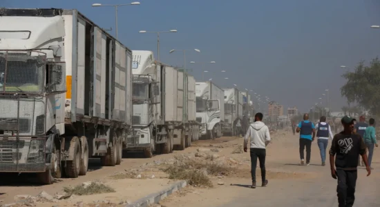 Vazhdon hyrja e ndihmave humanitare në Rripin e Gazës pas armëpushimit