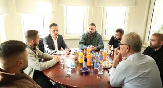 Bilall Kasami viziton Renova dhe GreenProdukt për të nxitur bizneset lokale në Tetovë