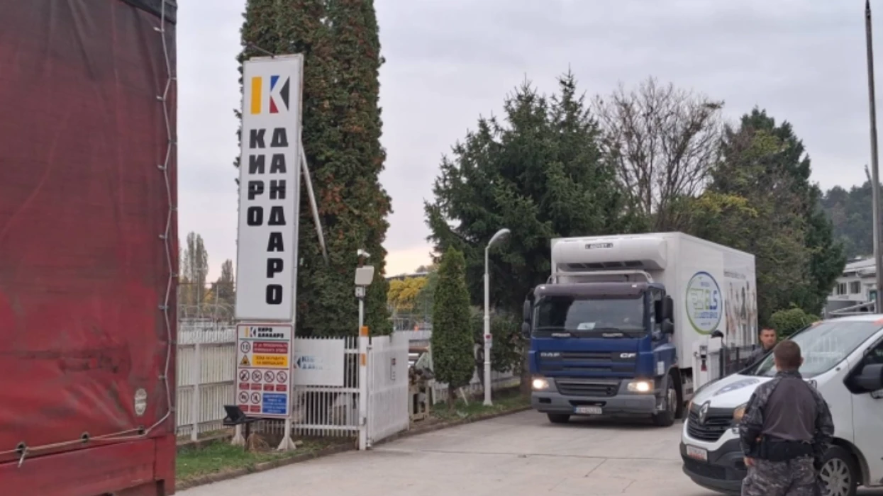 Gjysmë metra është fleta më e gjatë e votimit, KSHZ shpërndan mbi 4.6 milionë fletvotime