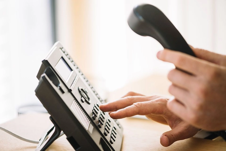 Prej sot linje falas e telefonit për raportim të parregullsive zgjedhore