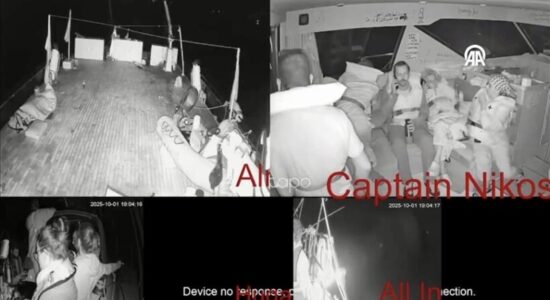 Marina izraelite rrethon Flotiljen Globale “Sumud” ndërsa po i afrohej Gazës për të thyer rrethimin