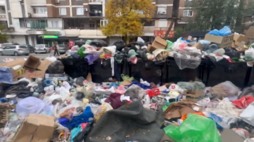 (VIDEO) Kryeqyteti mbytet nga mbeturinat, arrestohet drejtori i Higjienës Komunale