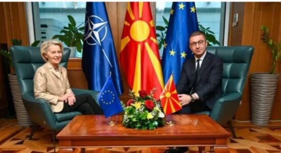 Mickoski pas takimit me Von der Leyen: Qëllimi ynë strategjik mbetet anëtarësimi i plotë në BE