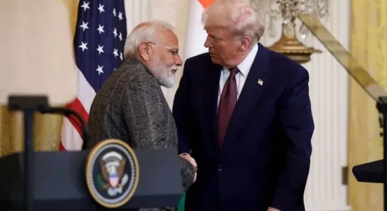 Trump: Modi më premtoi se do ndalojë blerjen e naftës ruse, shpresoj dhe Kina të bëjë të njëjtën gjë