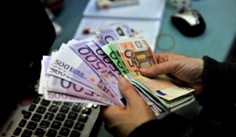 Sllaveski: Nga nesër pagesat në euro më të lira dhe më të shpejta