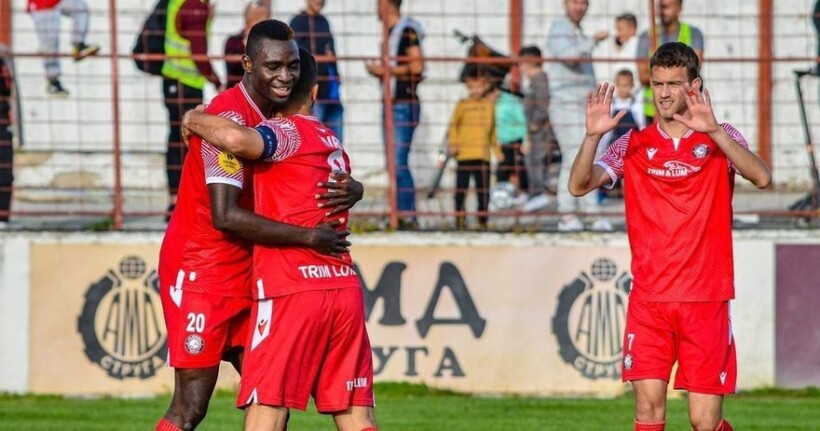 Struga me një futbollist më pak, fiton duelin ndaj Shkupit