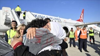Një fluturim special do të kthejë në Turqi 94 aktivistë nga Flotilja e Lirisë e sekuestruar. Foto: AA