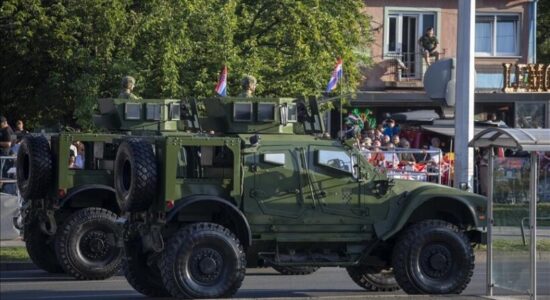 Kroacia investon gati dy miliardë euro në modernizimin e ushtrisë