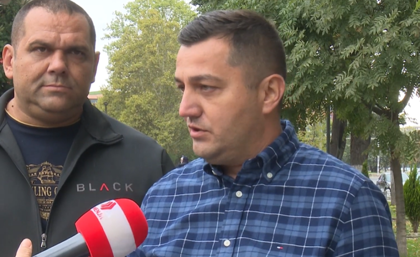 (VIDEO) Sërish kaos në transportin urban, autobusët privat punojnë deri në ora 10:00