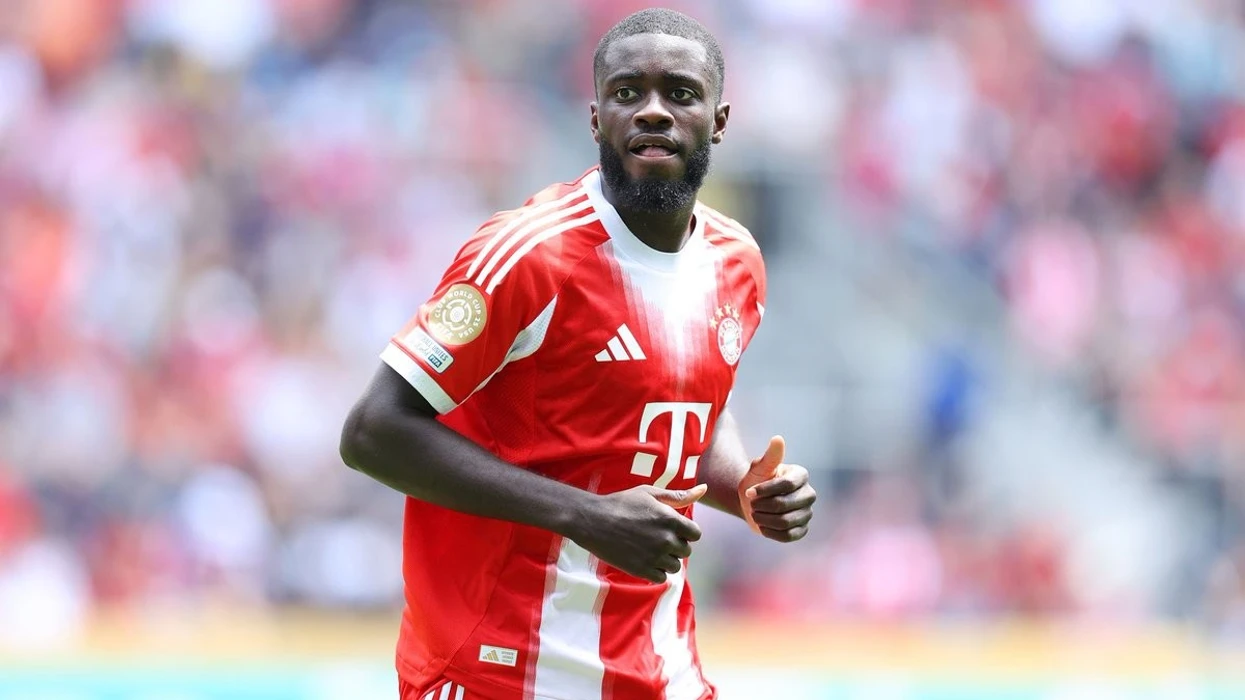 Kontrata e re ende nuk është nënshkruar, tre gjigantët anglez e duan Upamecanon