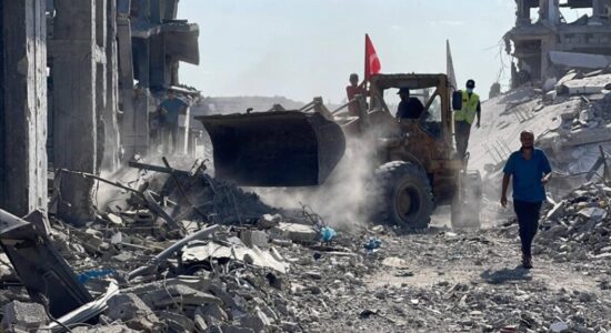 IHH nis aktivitetet e heqjes dhe pastrimit të rrënojave në Gaza